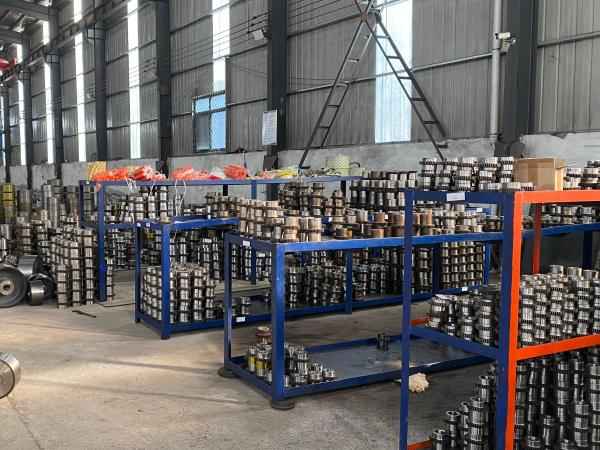 Kako boljša izbira komponent žerjava izboljša učinkovitost žerjava in skrajša čas zastojev